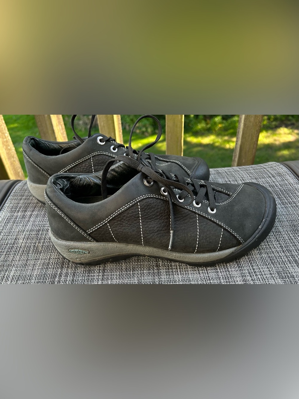 KEEN Presidio Athletic Outdoor Performance Ladies Black Comfort Shoes Size 8.